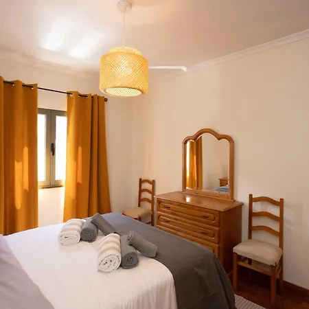 Janela Do Atlantico アパート